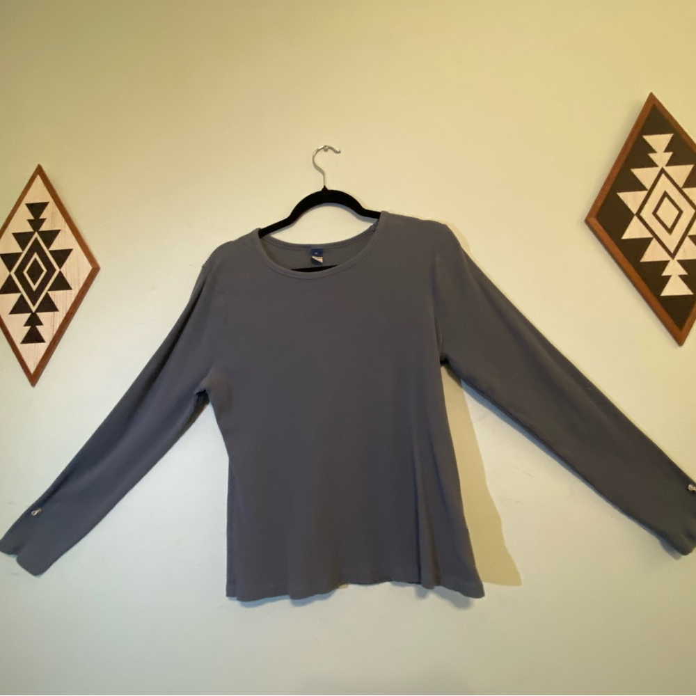 Old Navy Gray Fitted Long Sleeve T-Shirt